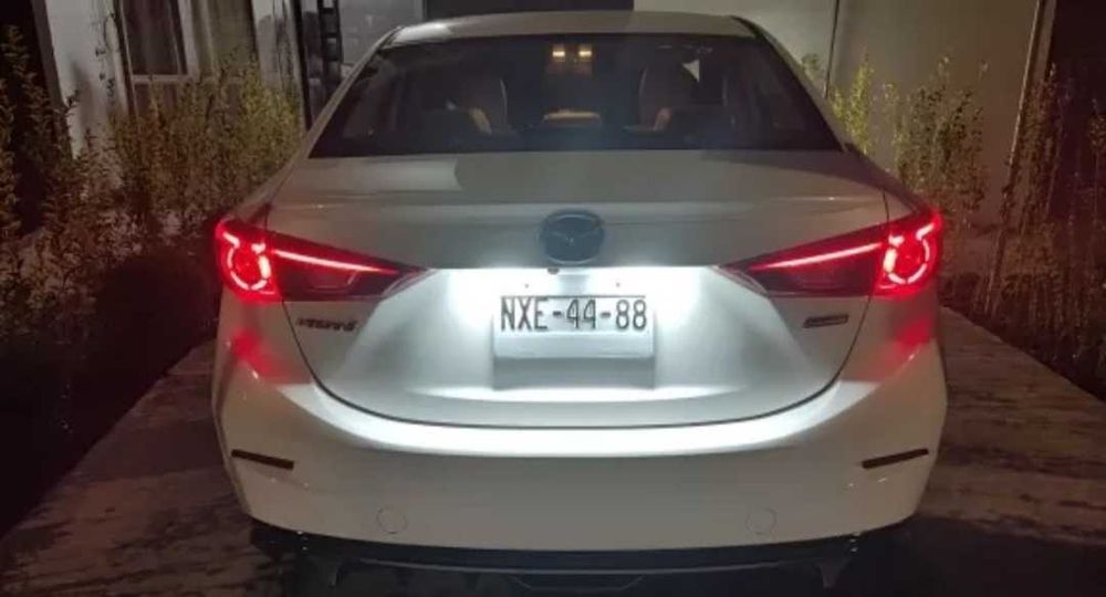 Лед плафони за регистрационния номер Мазда Mazda табела заден крушки