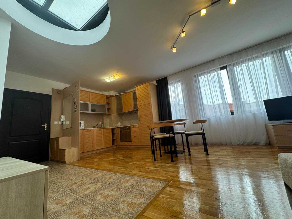 Дава се под наем Двустаен апартамент в Варна, Център - 65 кв.м за 663 € - Снимка #6