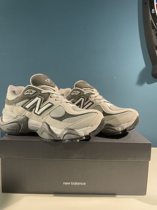 New Balance 9060