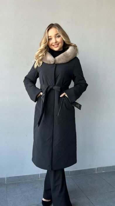 Куртка с норковым воротником