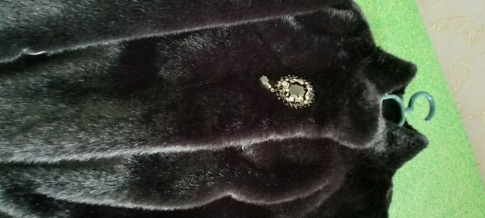 Продам  шубу эконорка