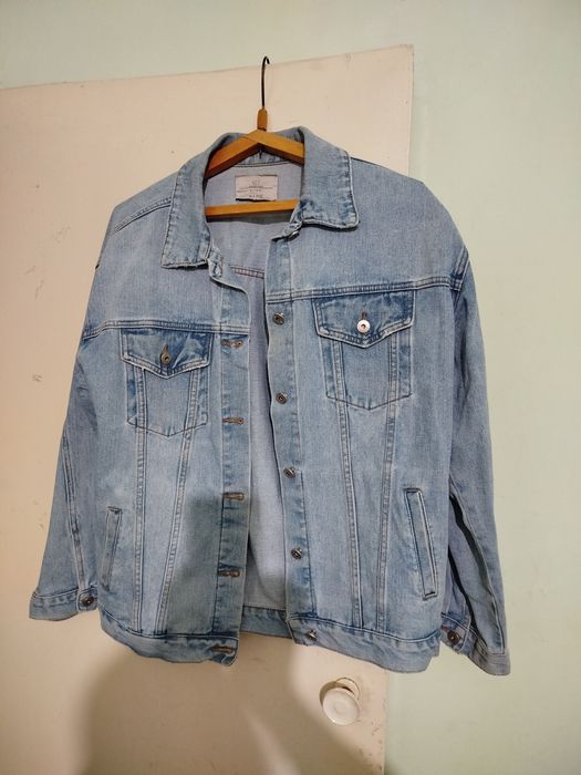 Продам джинсовые куртки.