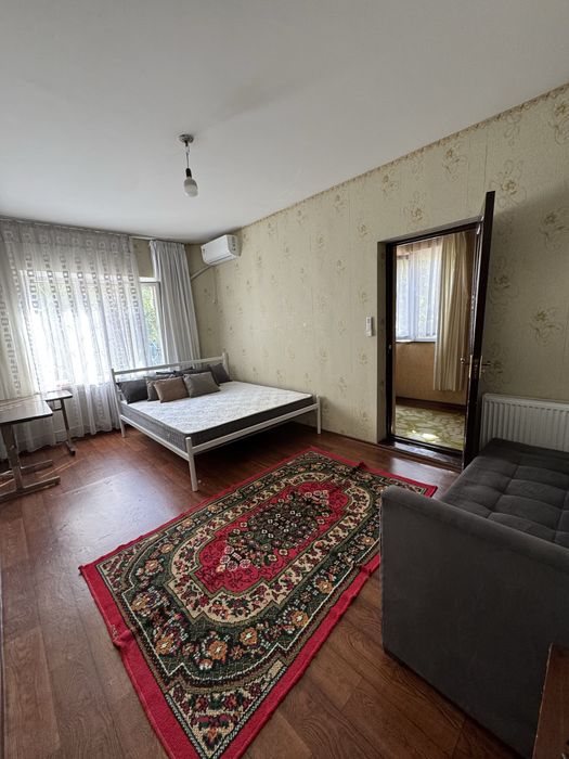 Собственник. Сдается 1 в двух комнатная квартира.Чиланзар 18 квартал