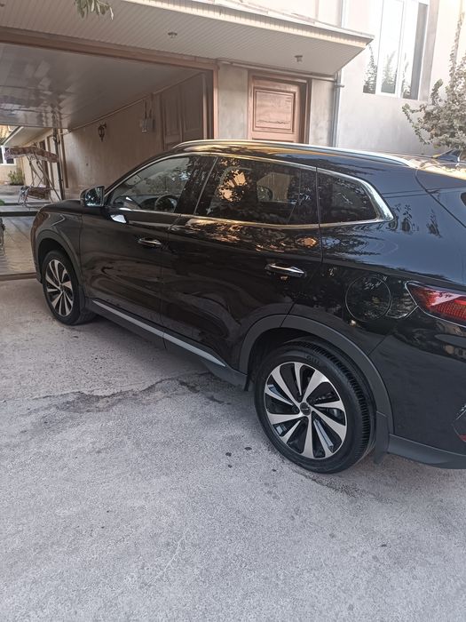 Byd chempion 605  sotiladi