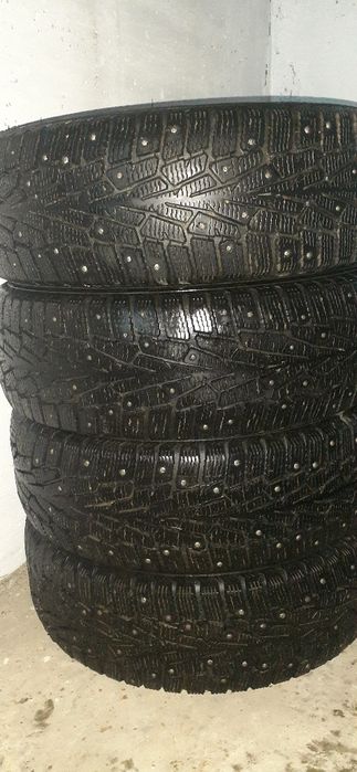 Продам зимние шины