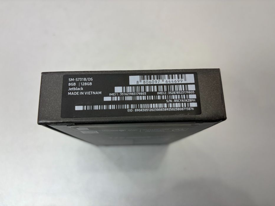 Samsung Galaxy S25 FE, 128 gb, 8 gb ram, 5G, Black, nou la cutie