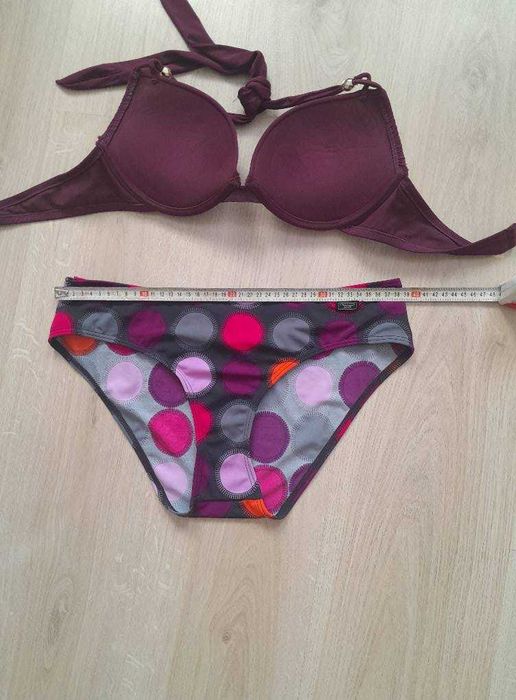 Бански костюм размер  Л