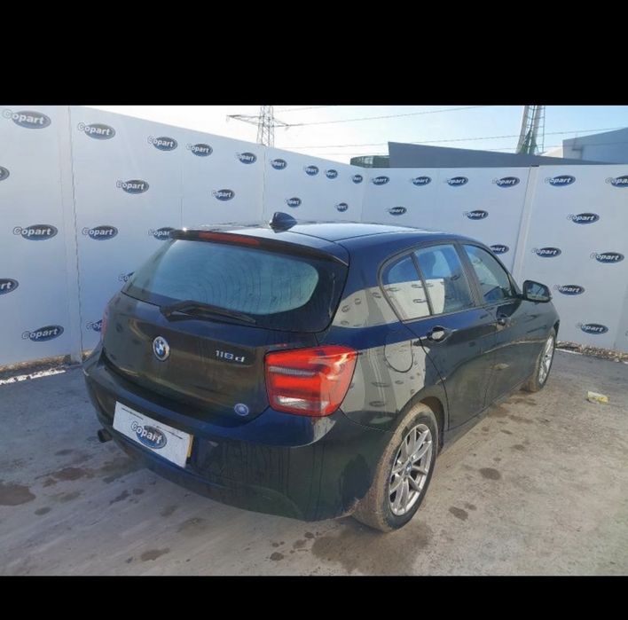 Masini cu volan pe dreapta