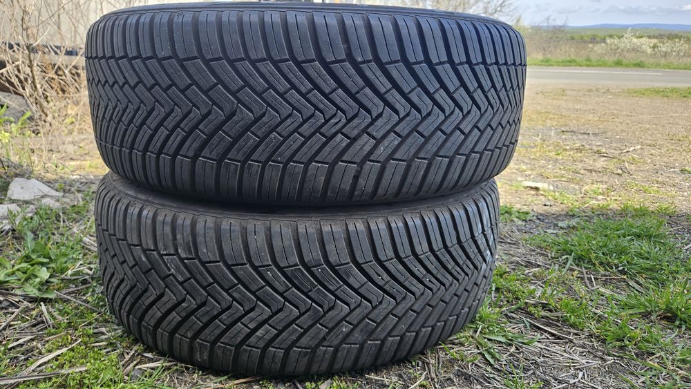 2бр гуми 215 50 18 дот 21 континентал  continental