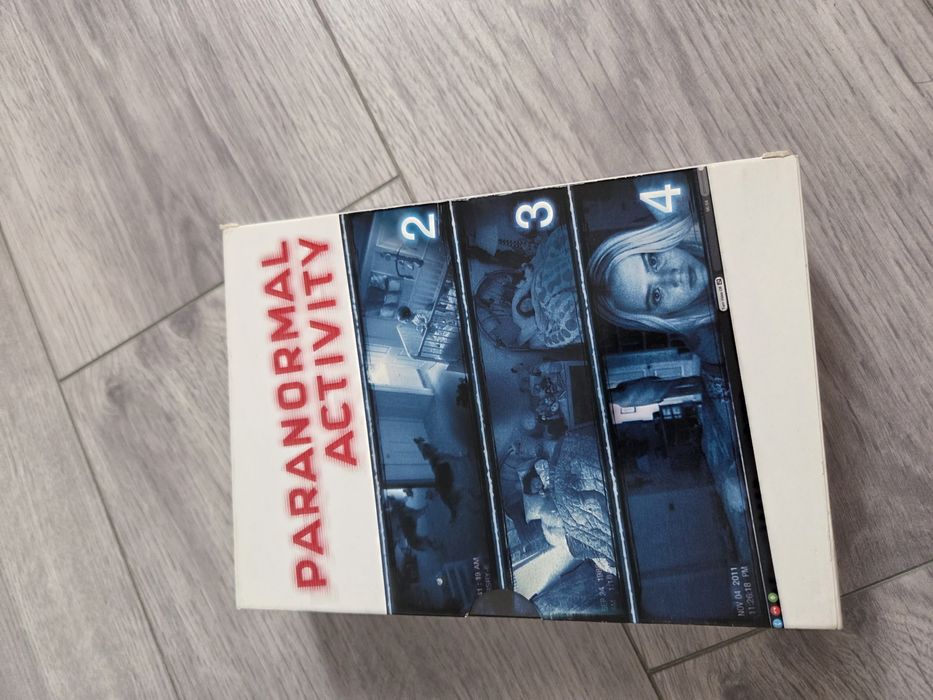 Vând colecție de filme DVD