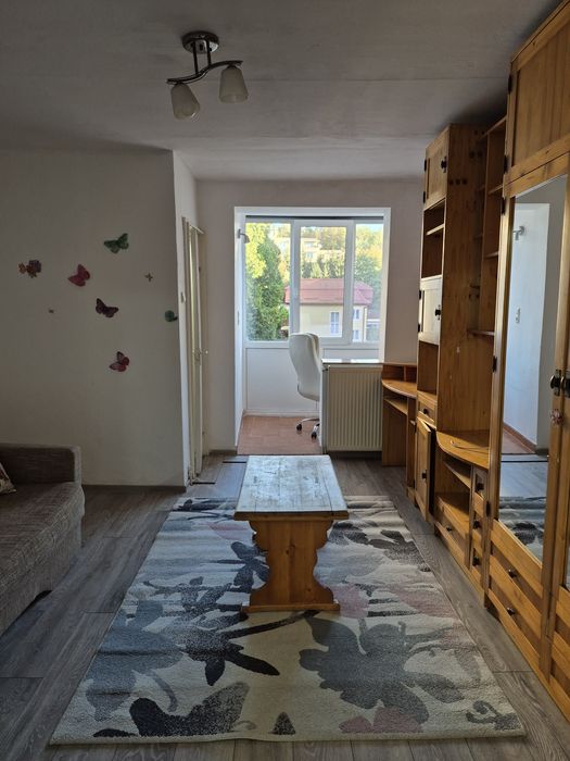 Închiriez garsoniera lângă UMFST