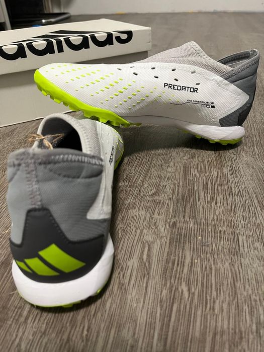 Papuci adidas predator accuracy.3