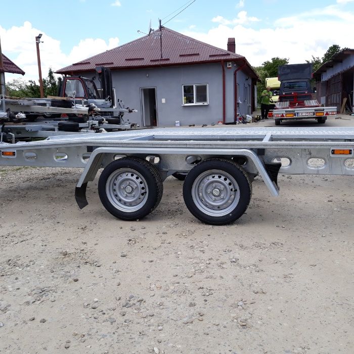 Platforma auto GALA model TAURUS sau NIEWIADOW model JUPITER