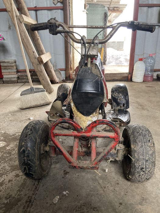 Vand atv de 49 cc