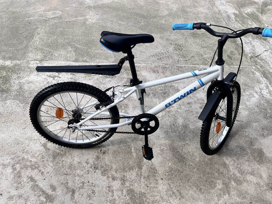 Bicicletă copii B’TWIN 20” – stare foarte bună