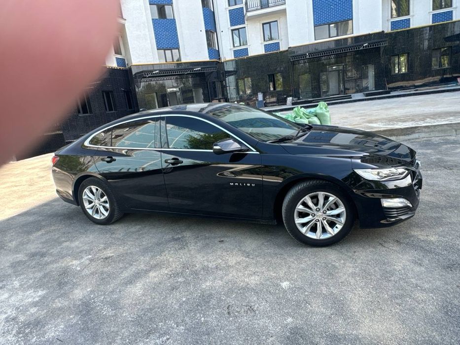 Malibu premier sotiladi