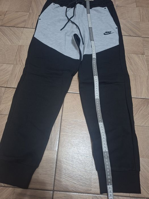 Trening Nike pentru copii,nou cu etichetă,negru și gri,pentru 13/14 ani