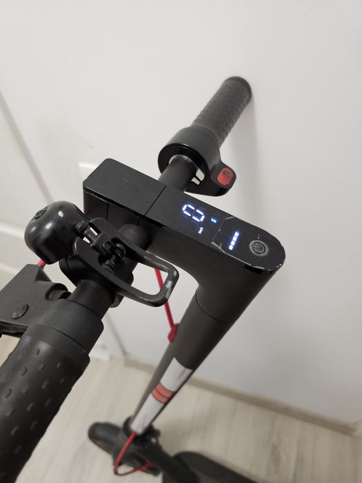 Trotineta Xiaomi Mi Pro 2