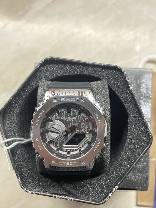 Casio G-Shock GM2100 metal