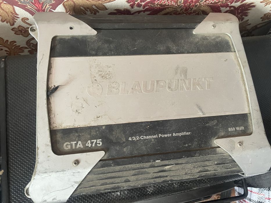 Продам. Сабвуфер и Усилитель. В отличном сост