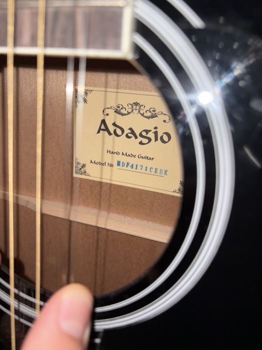 Гитара adagio продаю