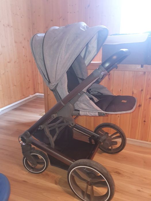 Продам коляску лето зима б/у