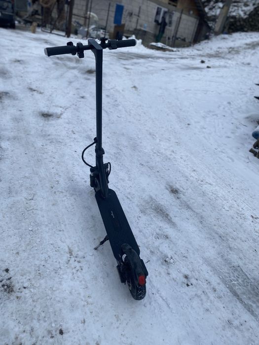 Vand.trotineta electrica mai multe detali in descriere