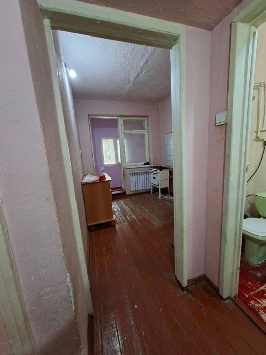 Срочно продается 1/4/4 Куйлюк массив 2 Кирпичный дом