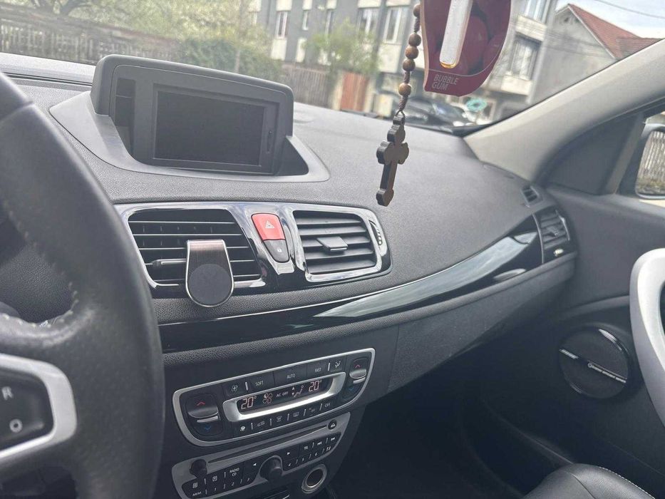 Renault Megane3 BOSE EDITION
