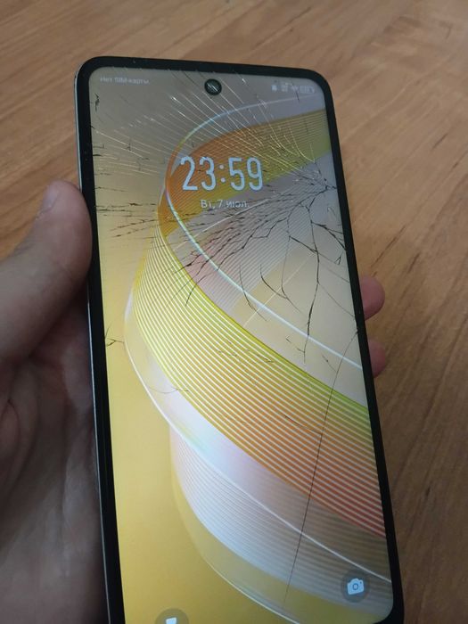 Продам телефон Infinix