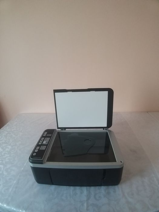 Цветной принтер новый