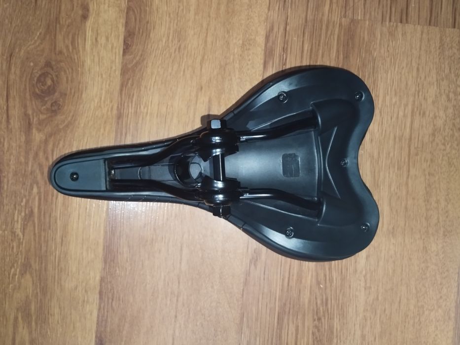 Продам седло для велосипеда