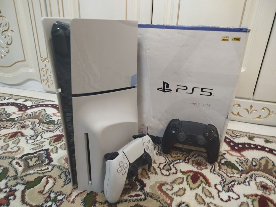 Playstation 5 slim дисковод 1tb 2 джостик топ игры состояние отличное
