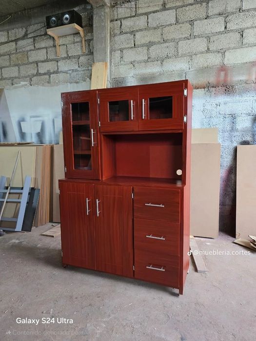 Мебель тамирлаш хизмати
Yangisini buyurtma asosida yasab  h