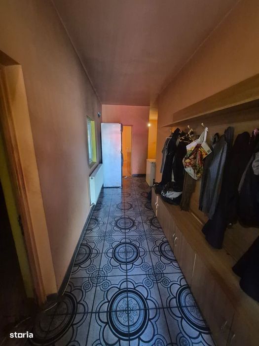 Vilă S+P+2 lângă Dragonul Roșu -375 mp + subsol+magazin