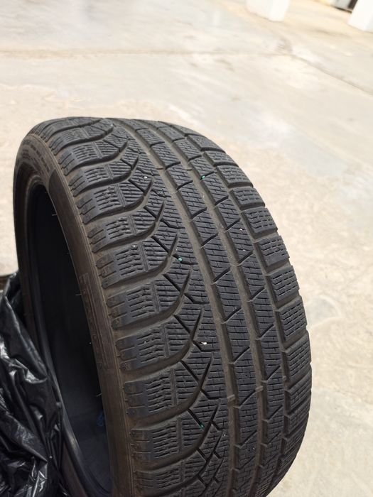 Pirelli P Zero 245/40/19 - Iarna - BMW Star - originale din fabrica G26