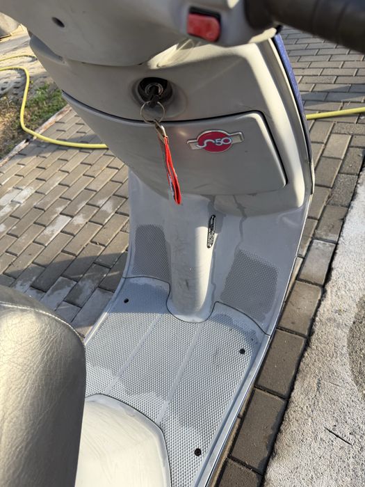 Scuter Piaggio NSL 49 cmc Moped Motoreta Motoscuter