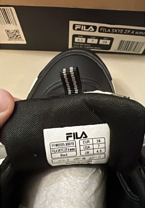 Sneakers FILA Skye Negri Animal Print mărime 38 Pantofi Sport Dama