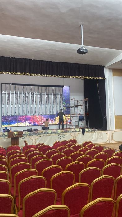 LED экран для магазина