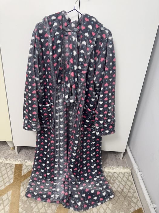 Женское платье . Барлығы 4500 тг