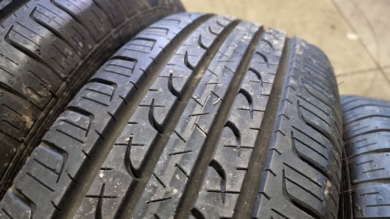 215/60/17 GOODYEAR 4бр