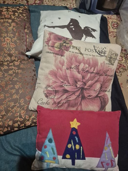 Декоративные подушки новые