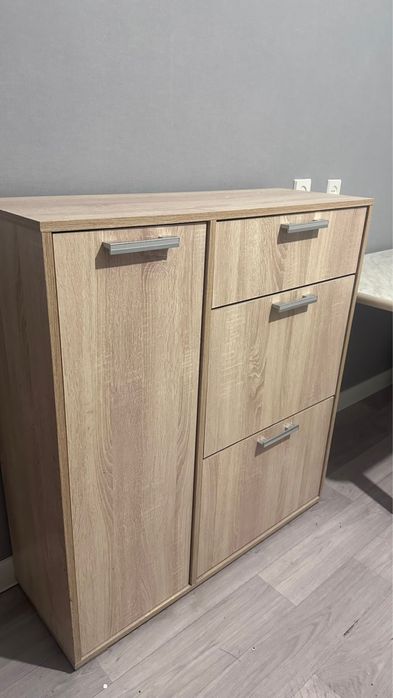 Продам обувницу за 5000. Самовывоз. Б/у.