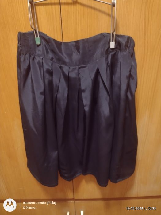 Черна къса пола !