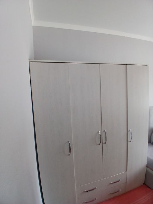 Шкафы нормально сост