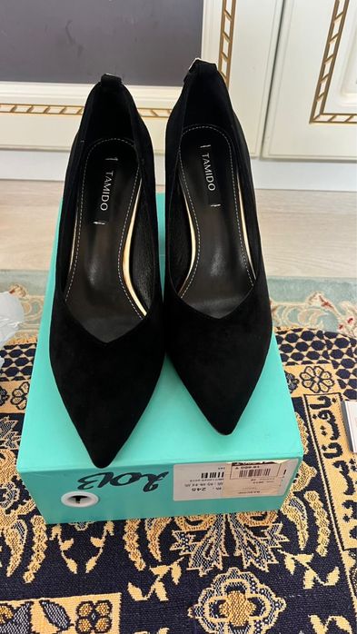 женские замшевые туфли