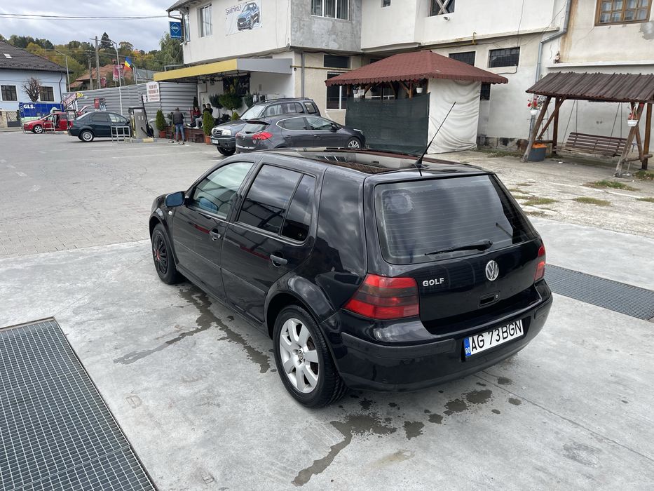 Vand /Schimb Golf 4 Benzina