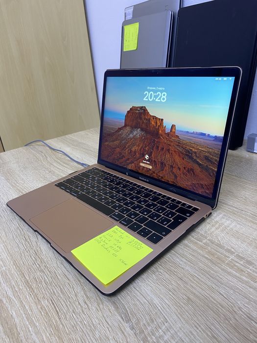 Ноутбук macbook A1932