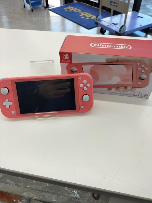 Обменяю или продам Nintendo Switch Lite