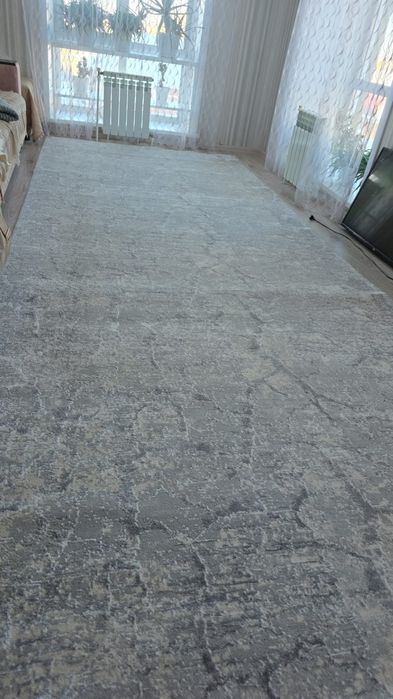 Продам ковёр хамелеон 500 * 196